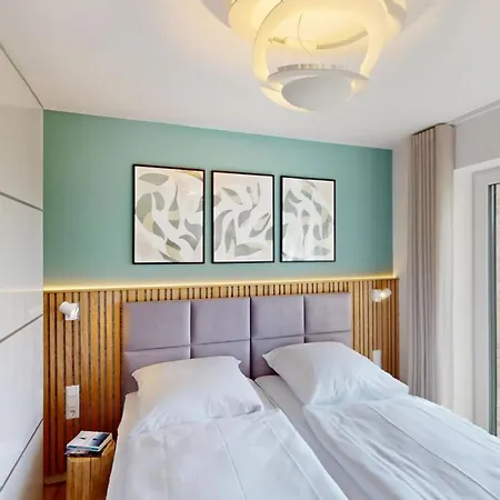 Lighthouse Duhner Spitze - W01 *